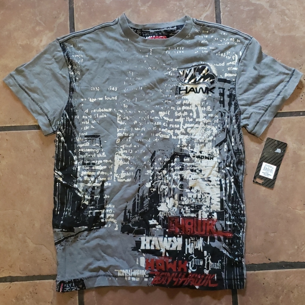 NWT Boys Tony Hawk t shirt